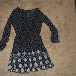 Chic long sleeve dress!